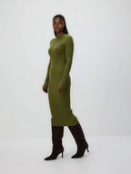 Abito in maglia a coste di viscosa color oliva chiaroAbito in maglia a coste di viscosa color oliva chiaro